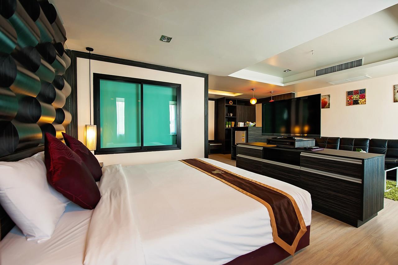 Khon Kaen Hotel Экстерьер фото