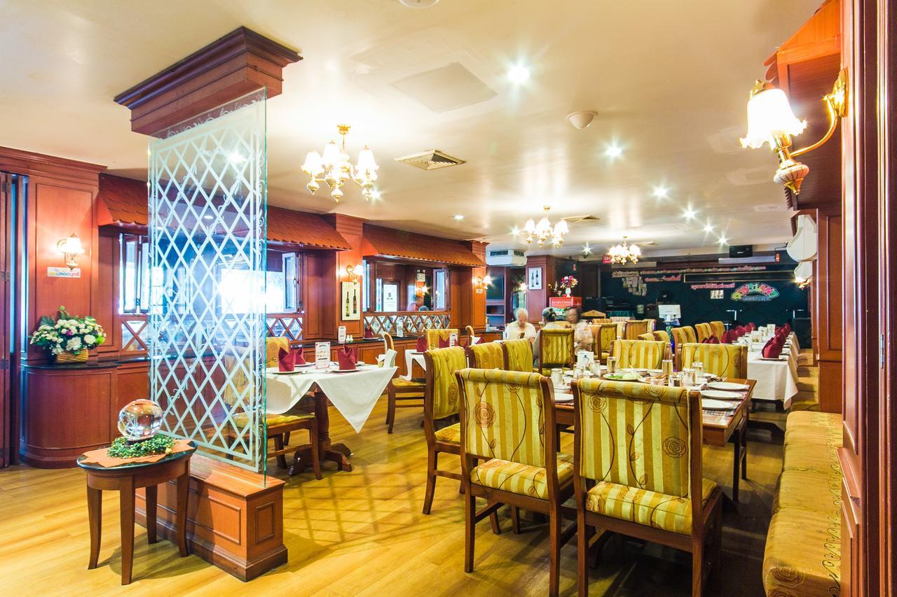 Khon Kaen Hotel Экстерьер фото